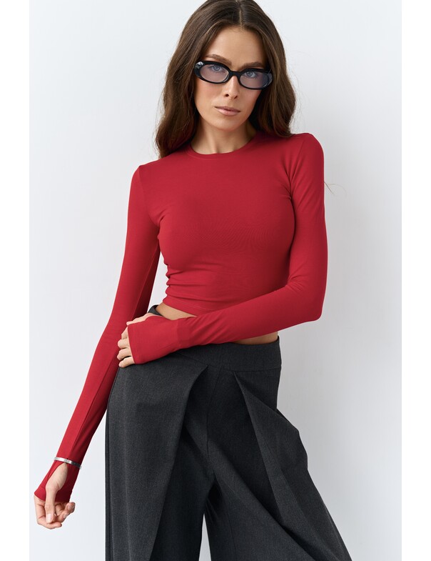 Лонгслив топ с вырезом на пальчик