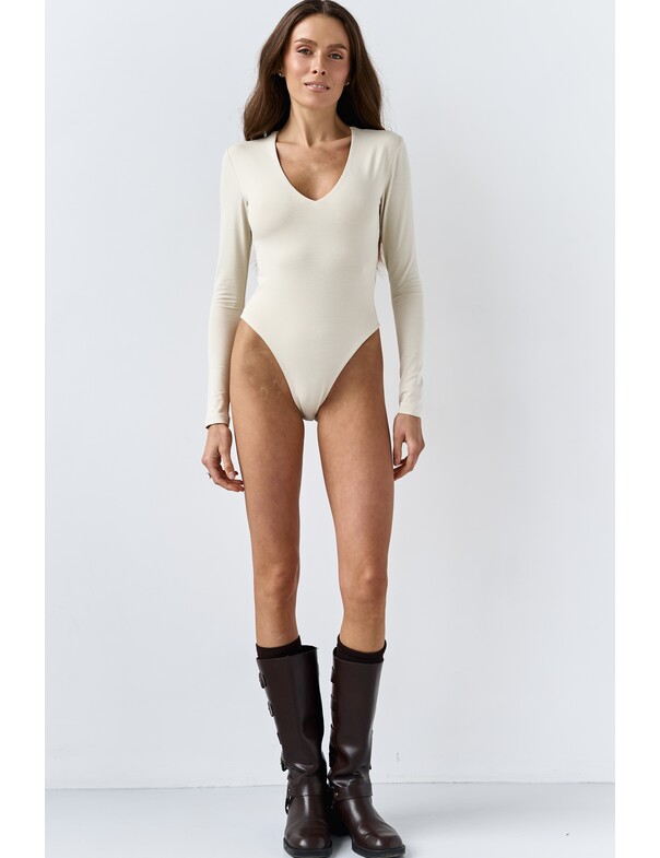 Женское боди с V-вырезом