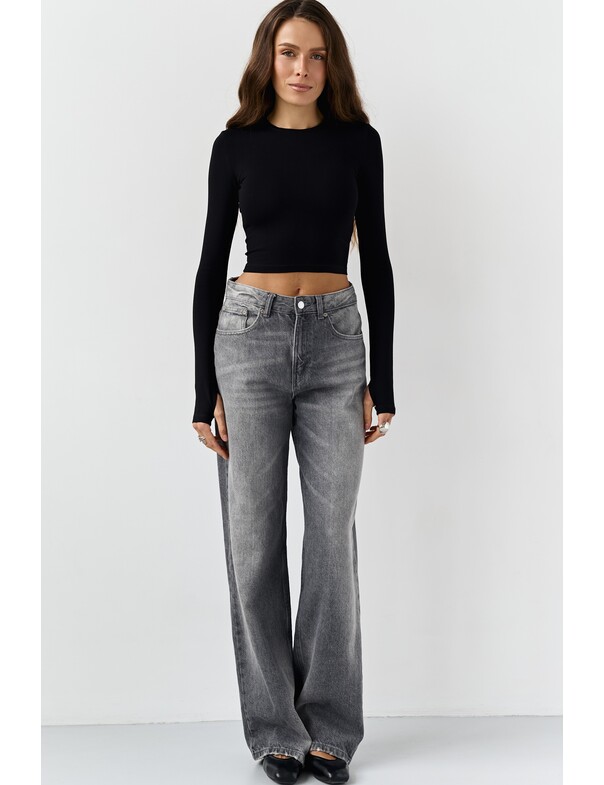 Лонгслів топ з вирізом на пальчик