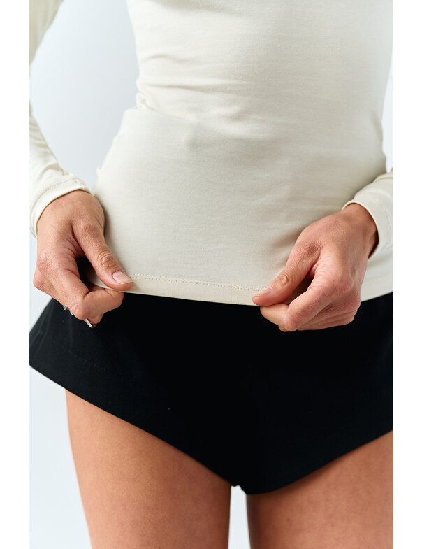 Лонгслів класичний оновлений 0