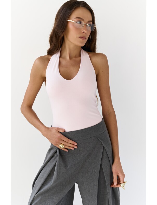 Майка з відкритою спиною