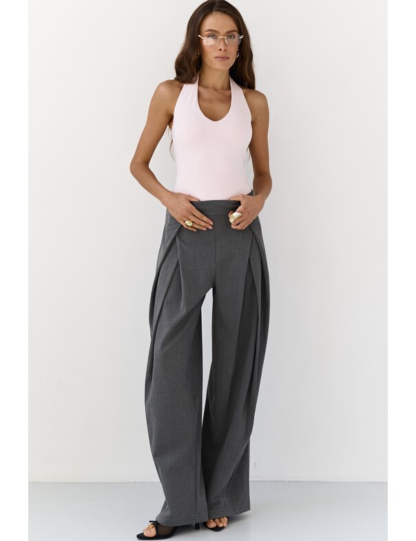 Майка с открытой спиной