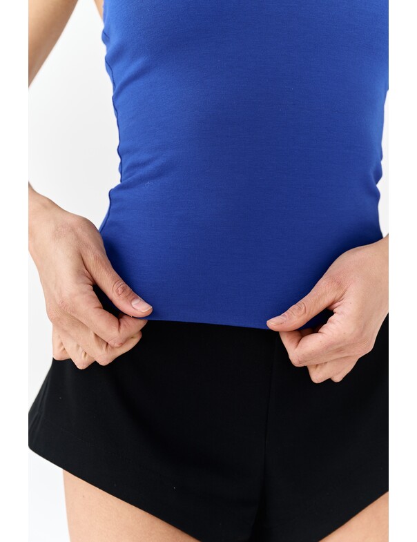 Майка с открытой спиной