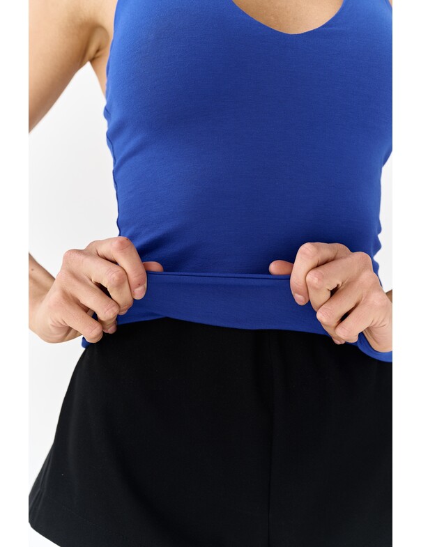 Майка з відкритою спиною